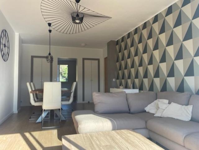 Superbe Appartement En Centre Ville Порто-Веккьо Экстерьер фото
